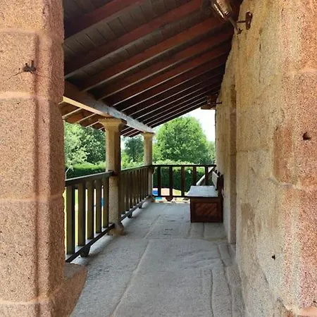 Casa De Campo Con Piscina, Entera O Por * Amoeiro