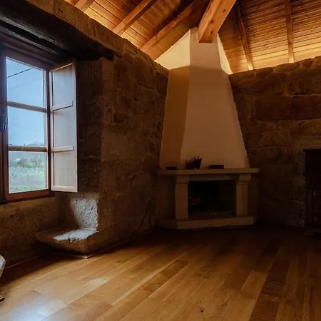 Casa De Campo Con Piscina, Entera O Por Alpehytte