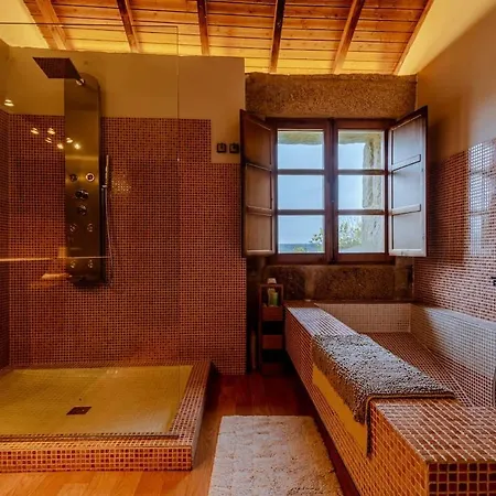 Alpehytte Casa De Campo Con Piscina, Entera O Por Amoeiro