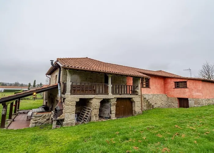 Casa De Campo Con Piscina, Entera O Por Chalet Amoeiro