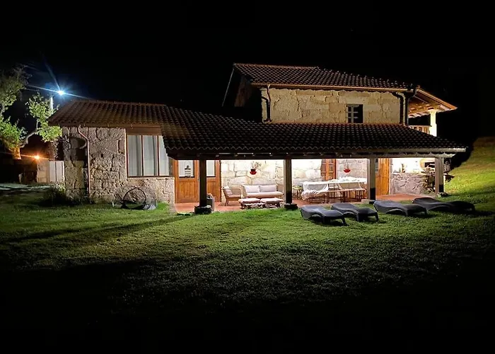 Casa De Campo Con Piscina, Entera O Por
