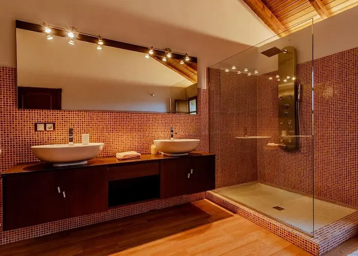 Chalet Casa De Campo Con Piscina, Entera O Por