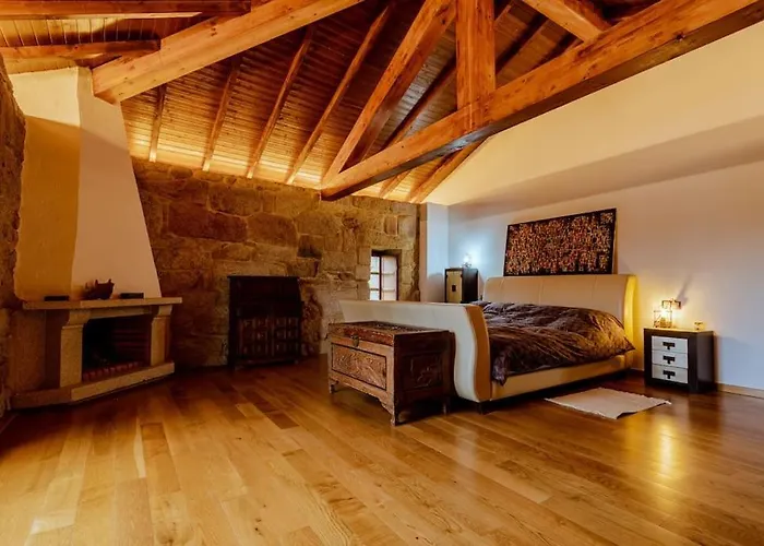 Casa De Campo Con Piscina, Entera O Por Chalet Amoeiro