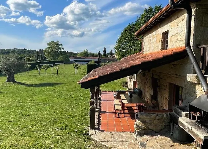 Casa De Campo Con Piscina, Entera O Por * Amoeiro