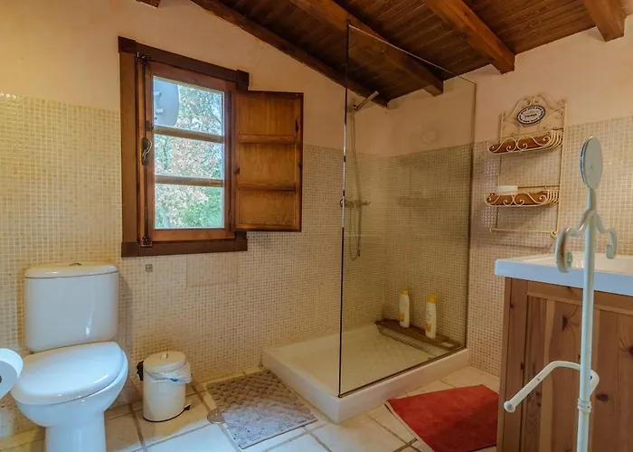 Casa De Campo Con Piscina, Entera O Por *