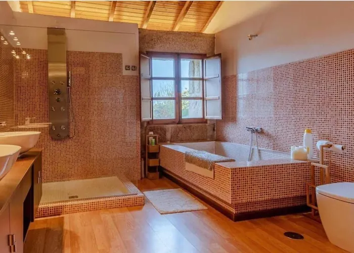 Casa De Campo Con Piscina, Entera O Por * Amoeiro